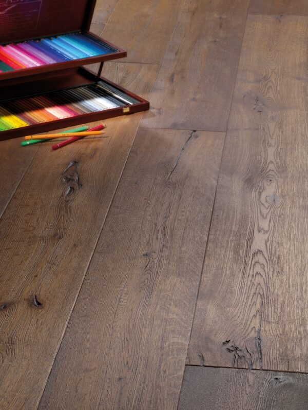 MAXI 15 | Rovere Artigianale Estia | Spazzolatura profonda, Bisello artigianale, Stuccature ribassate | Olio Uv