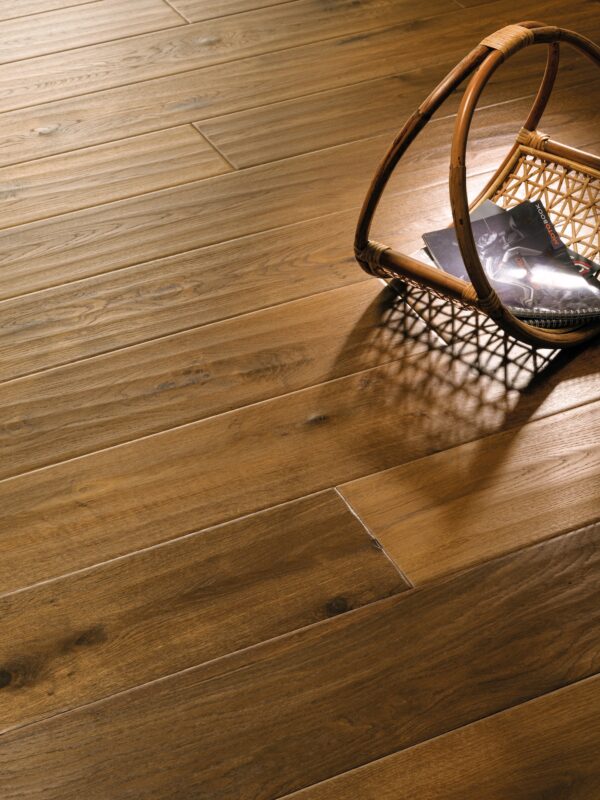 MAXI 15 | ROVERE SMOKED ARTIGIANALE, SCAVATO, BISELLO BOTTATO, OLIO UV, MAIA